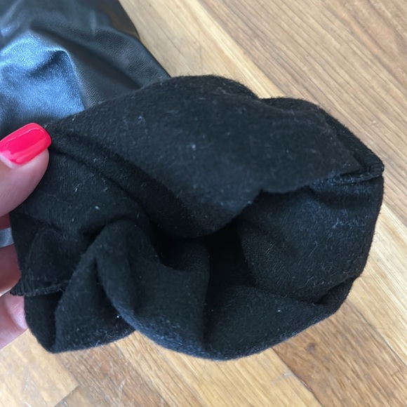 *last chance!!* Women’s black faux leather joggers - Picture 11 of 16